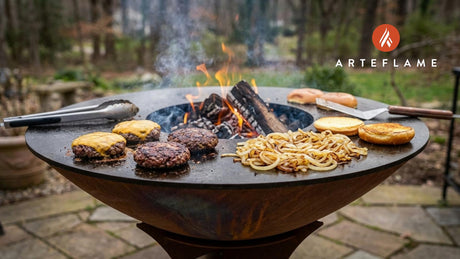 Juicy Maryland-Style Grilled Venison Burgers with Caramelized Onions