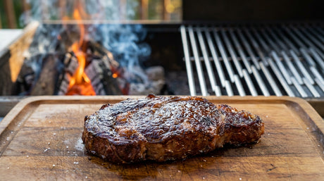 Wood-Fired vs. Gas Grills (The Truth) | Arteflame