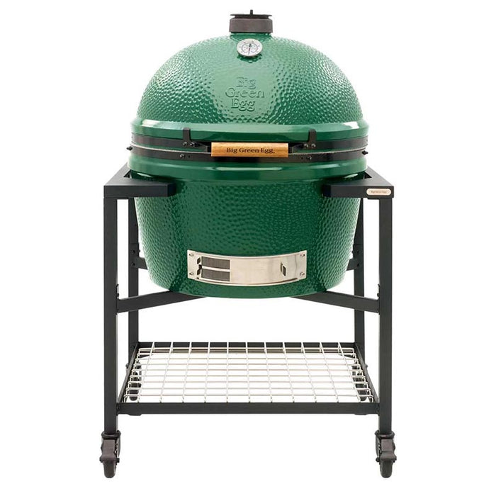 Big Green Egg Closed Lit