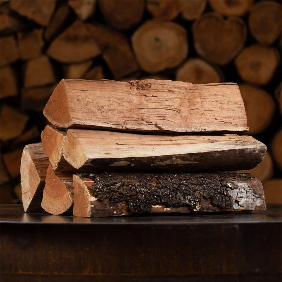 Kiln dried Maple wood for grilling